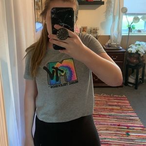 MTV rainbow tie dye cropped shirt Large⭐️